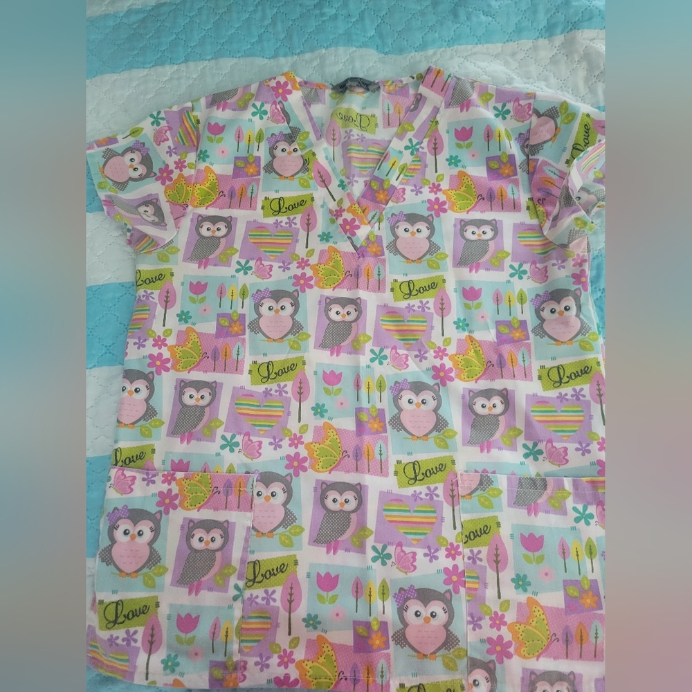 Womens small scrub top with owls